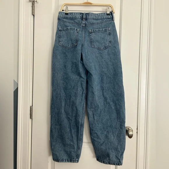 Hollister Low Rise Taper Baggy Jeans - Picture 4 of 4